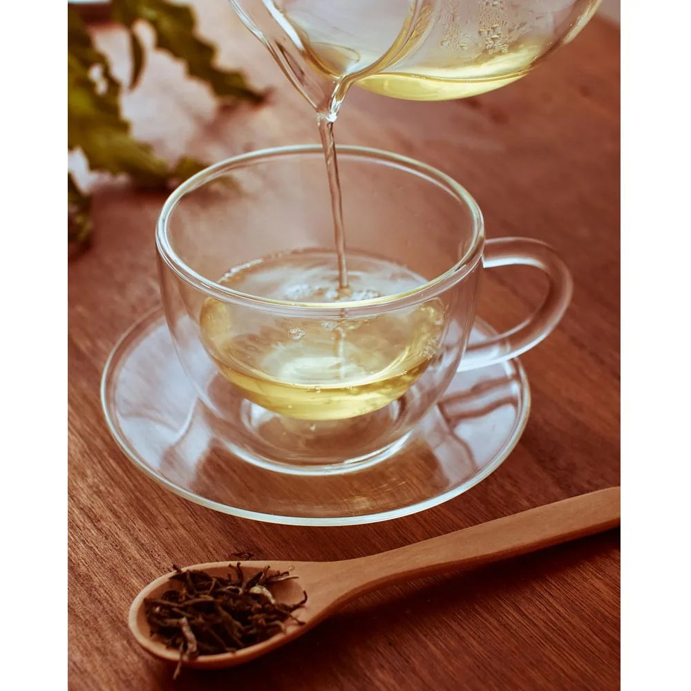 Té Verde de Jazmín lata cuadrada blanca 100g – Camelia Tés de Origen